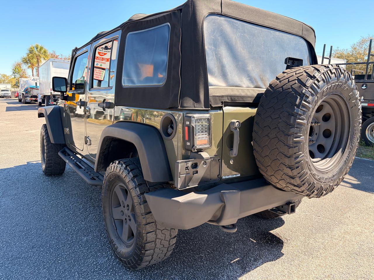 Jeep Wrangler Unlimited Sport 4WD 2015