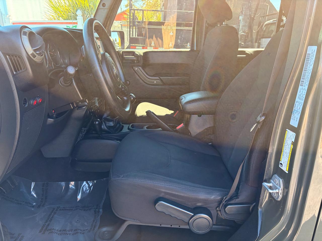 Jeep Wrangler Unlimited Sport 4WD 2015