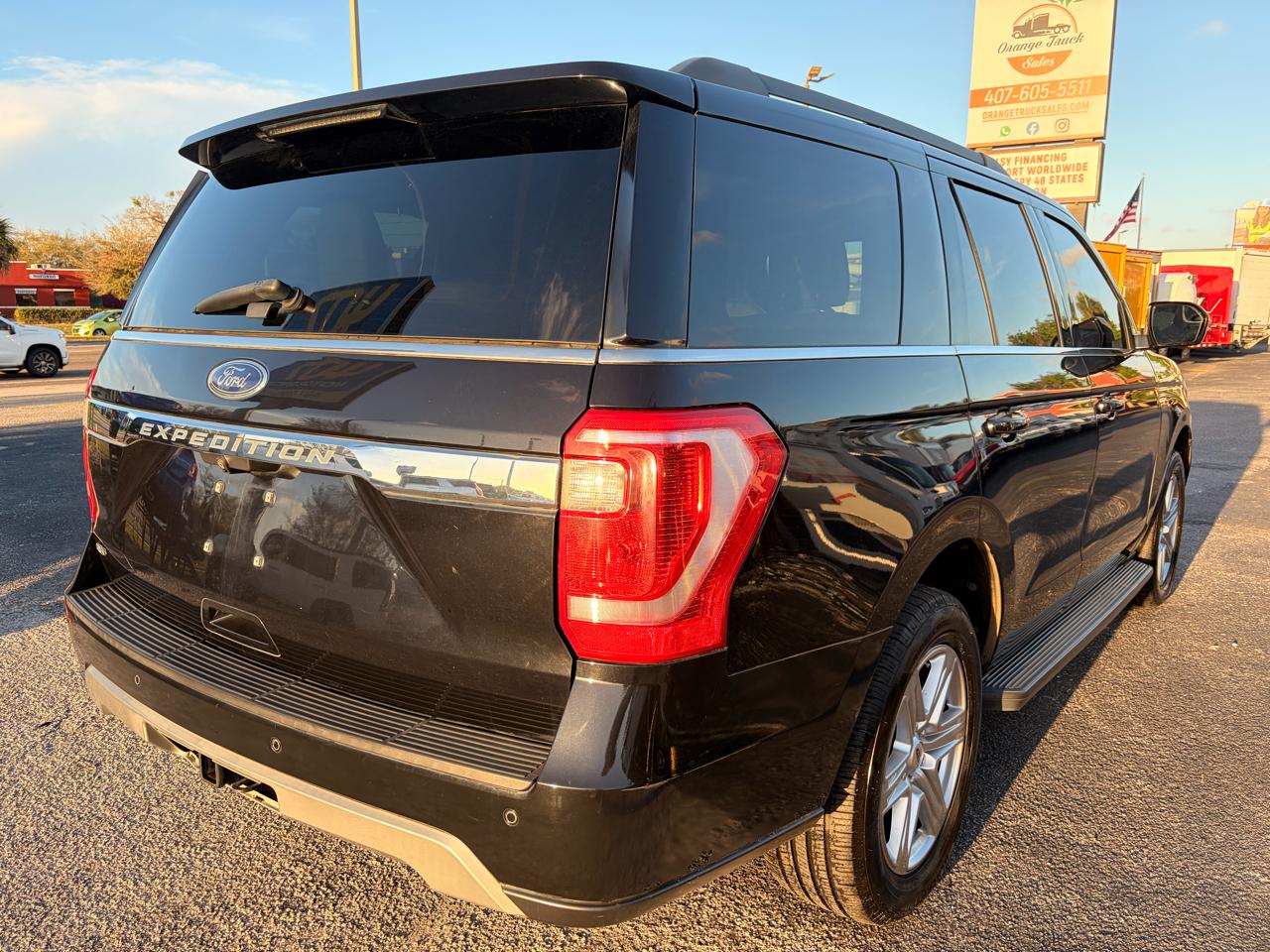 Ford Expedition XLT 2WD 2019