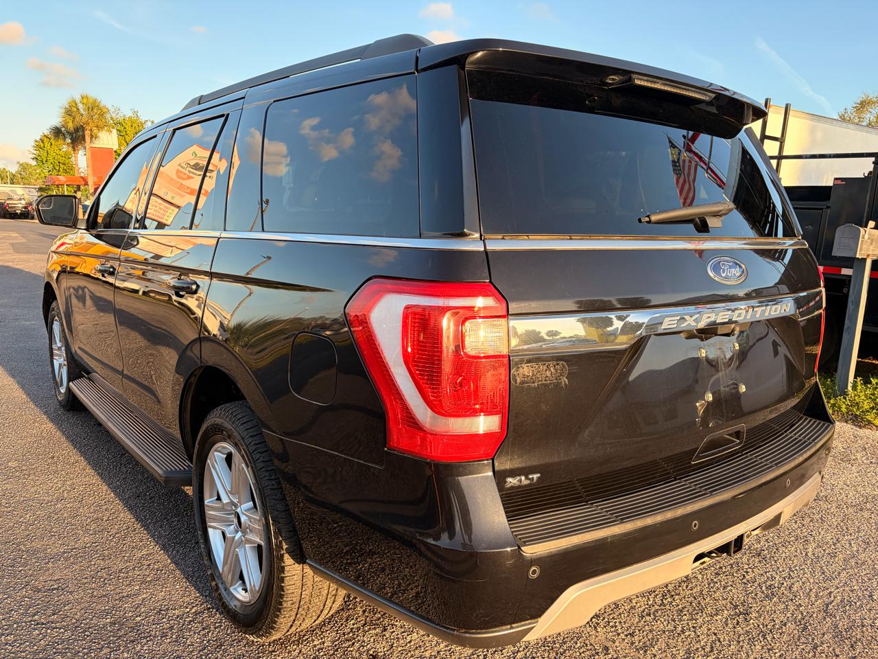 Ford Expedition XLT 2WD 2019