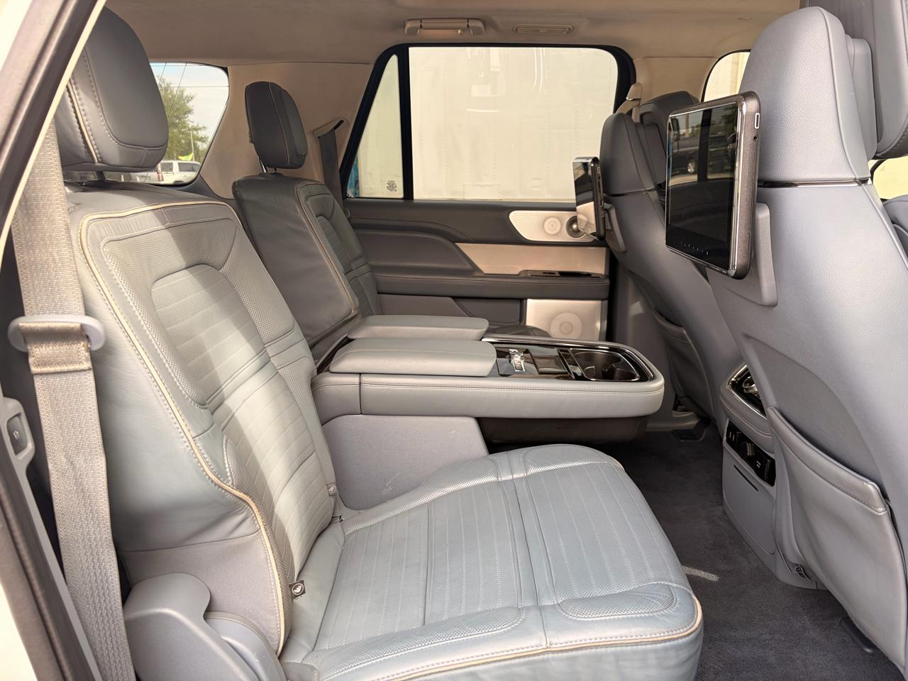 Lincoln Navigator L Black Label 4WD 2018