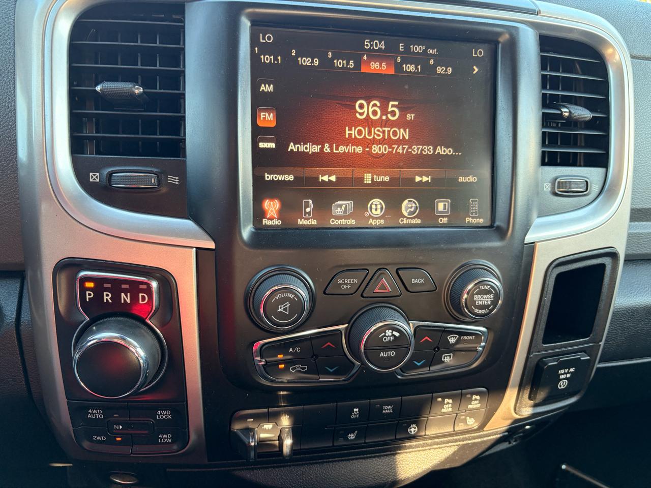 RAM 1500 4WD Crew Cab 149" Big Horn 2017