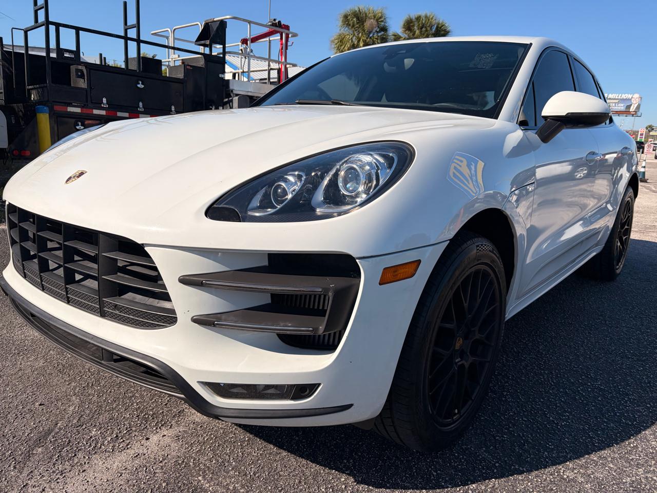 Porsche Macan Turbo 2015