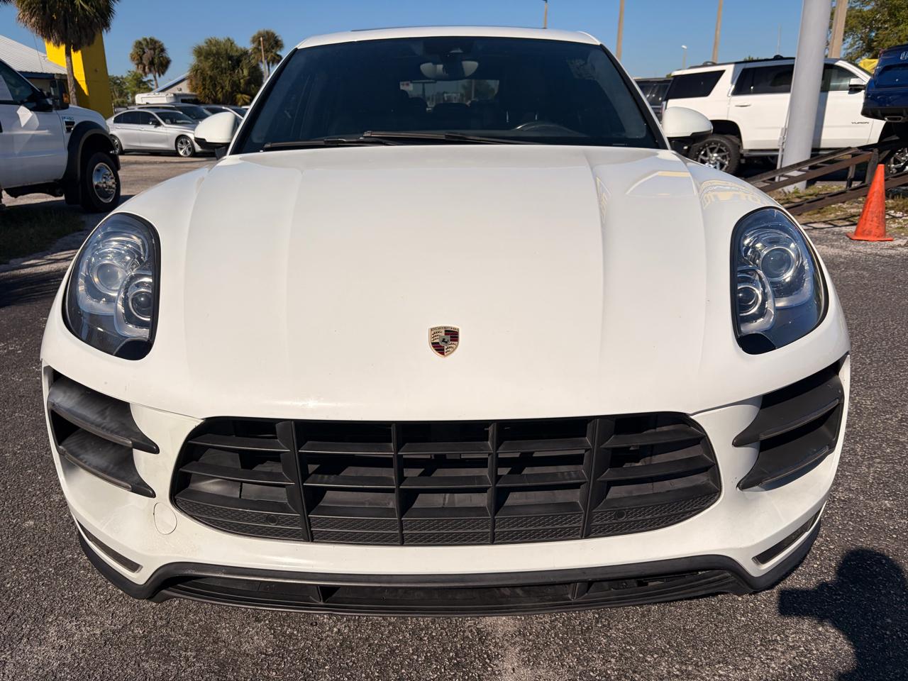 Porsche Macan Turbo 2015