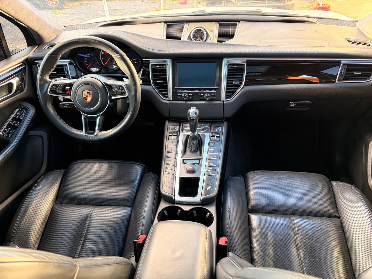 Porsche Macan Turbo 2015