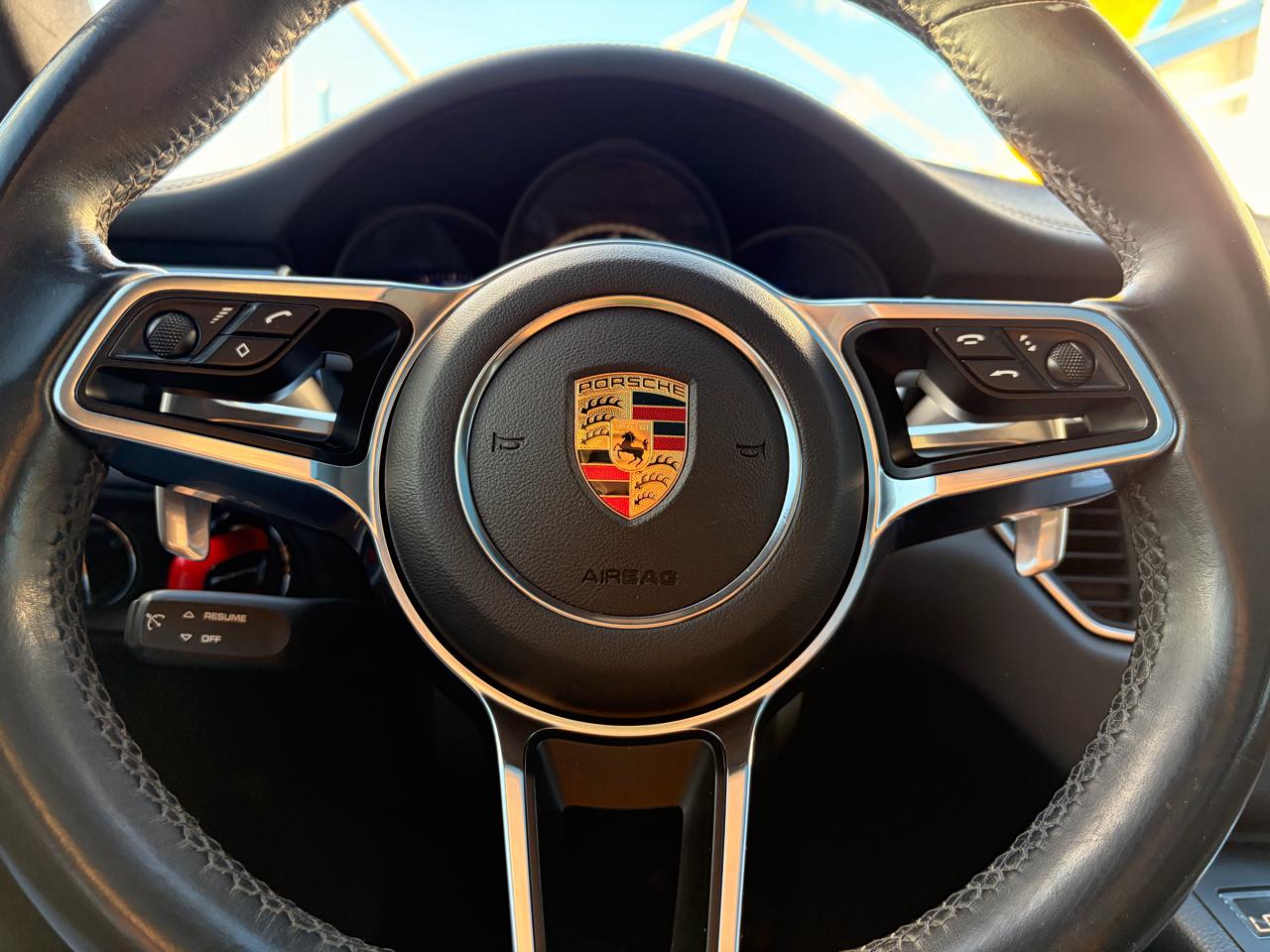 Porsche Macan Turbo 2015