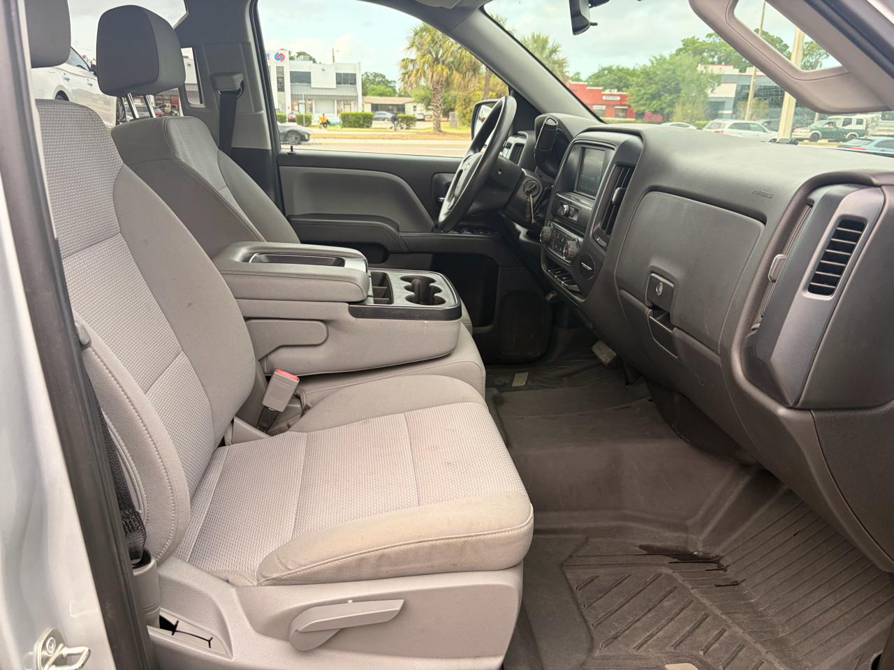 Chevrolet Silverado 1500 4WD Double Cab 143.5" Custom 2018