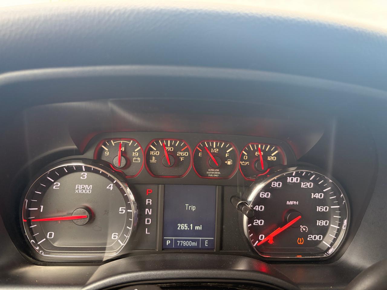 Chevrolet Silverado 1500 4WD Double Cab 143.5" Custom 2018