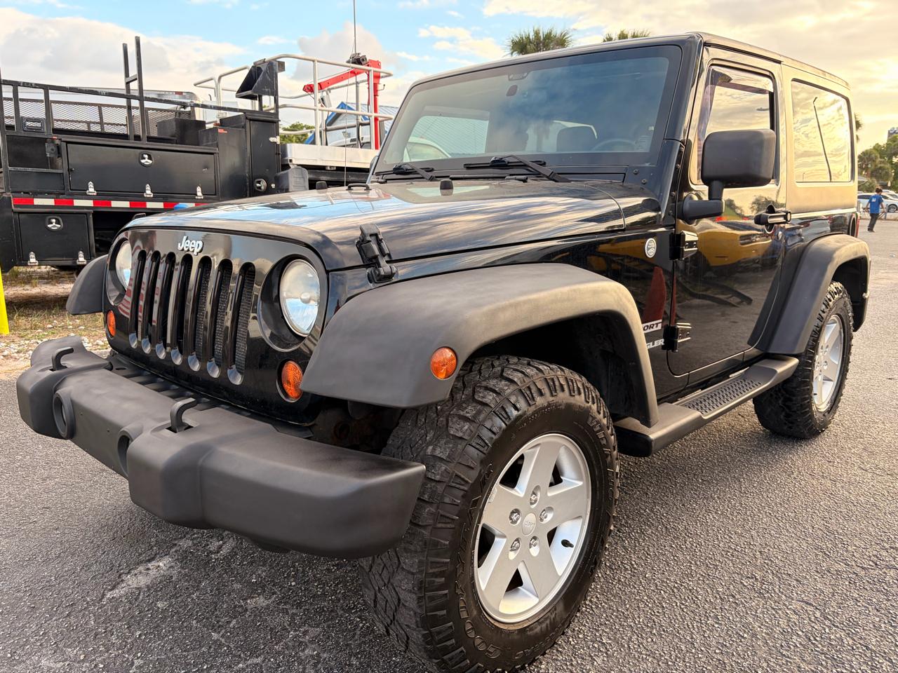 Jeep Wrangler Sport 4WD 2011