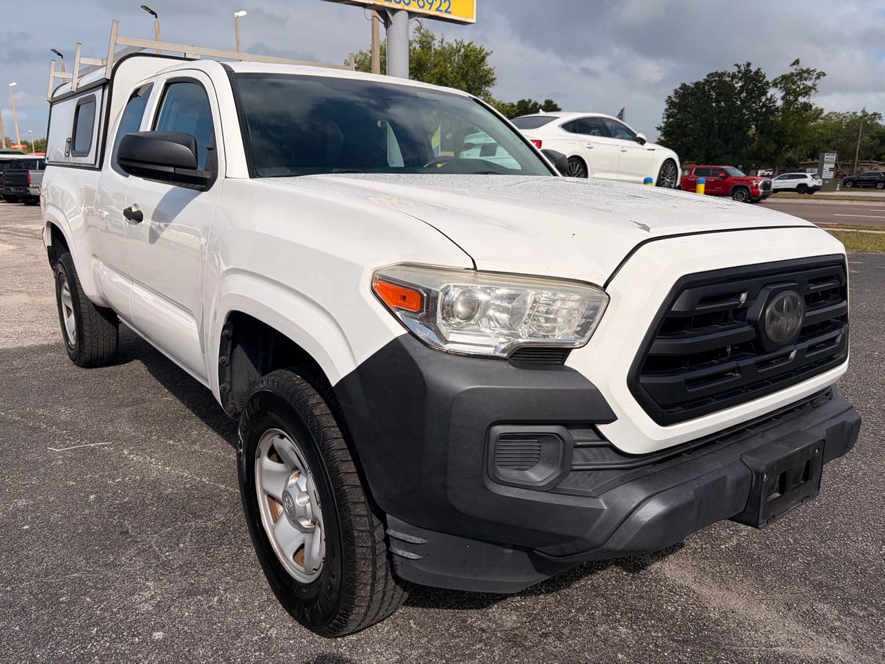Toyota Tacoma 2WD Access Cab I4 AT SR (Natl) 2018