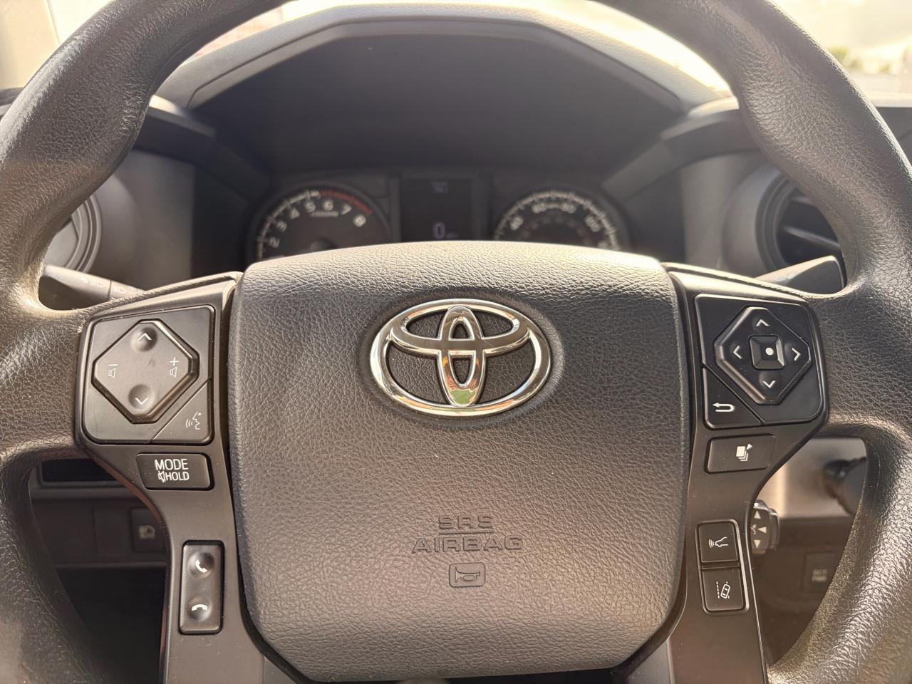 Toyota Tacoma 2WD Access Cab I4 AT SR (Natl) 2018