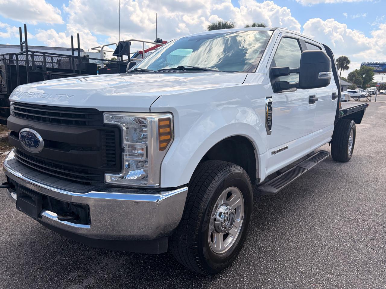 Ford F-250 SD XL Crew Cab 4WD 2019
