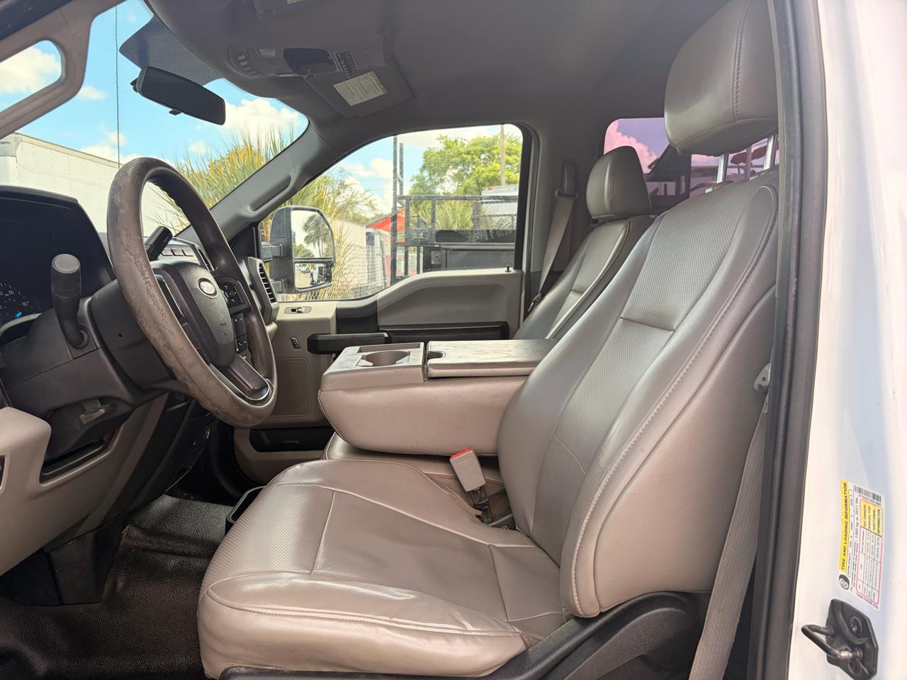 Ford F-250 SD XL Crew Cab 4WD 2019