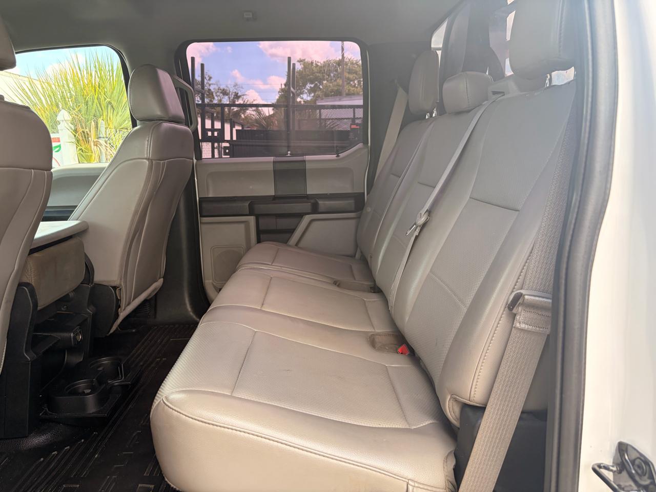 Ford F-250 SD XL Crew Cab 4WD 2019