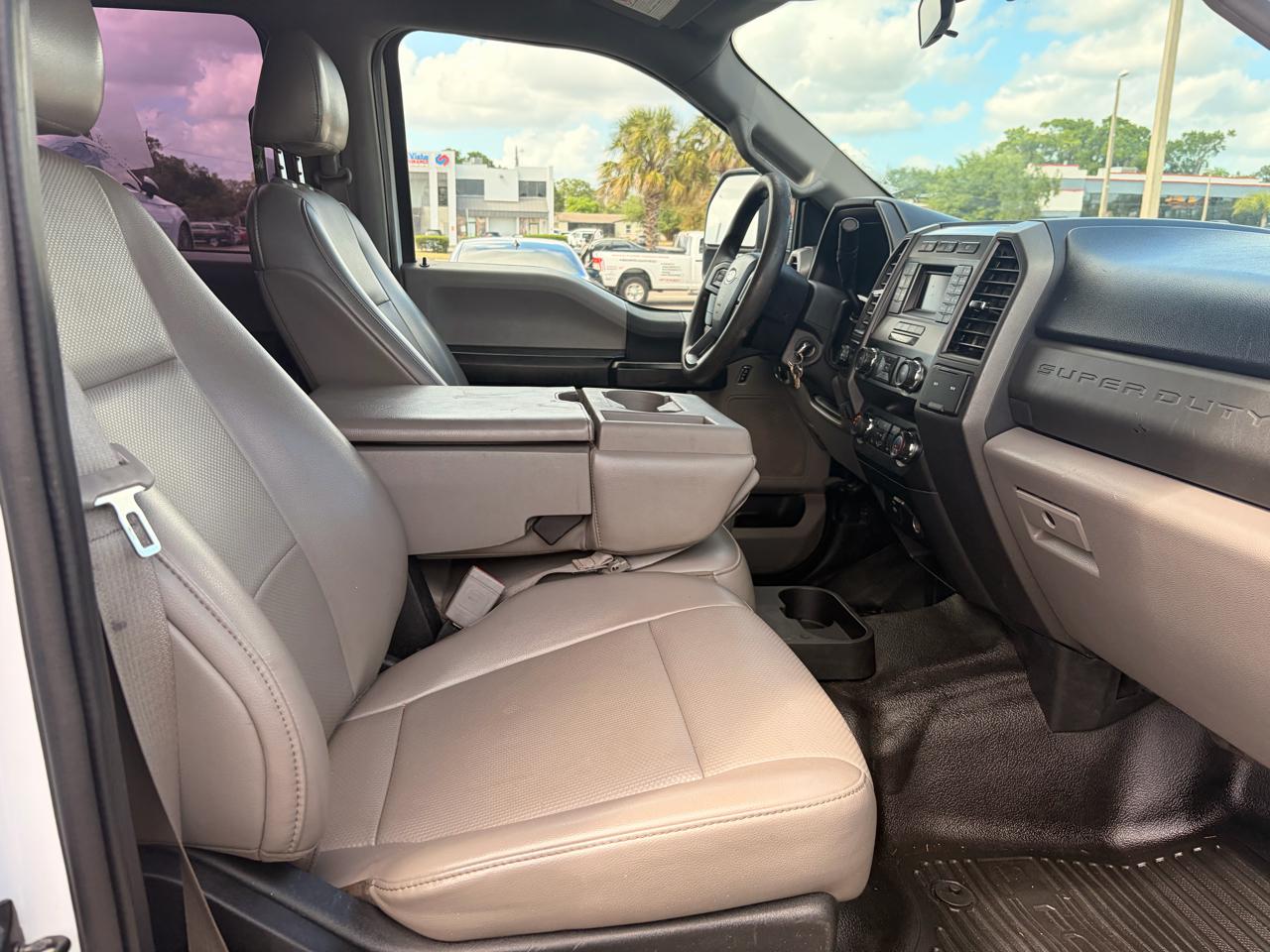 Ford F-250 SD XL Crew Cab 4WD 2019