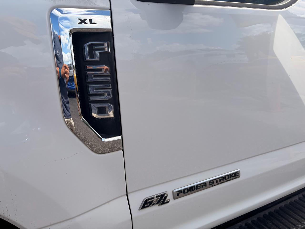 Ford F-250 SD XL Crew Cab 4WD 2019