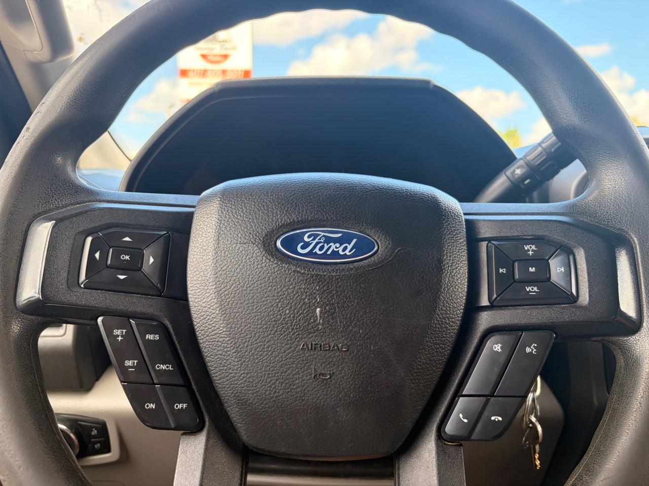 Ford F-250 SD XL Crew Cab 4WD 2019