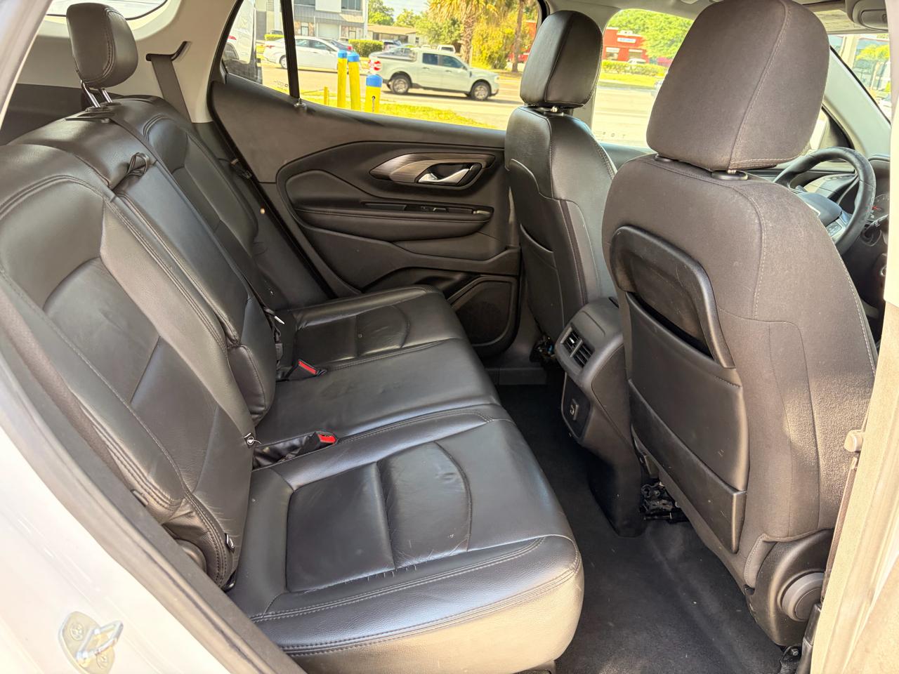 GMC Terrain SLE 2022