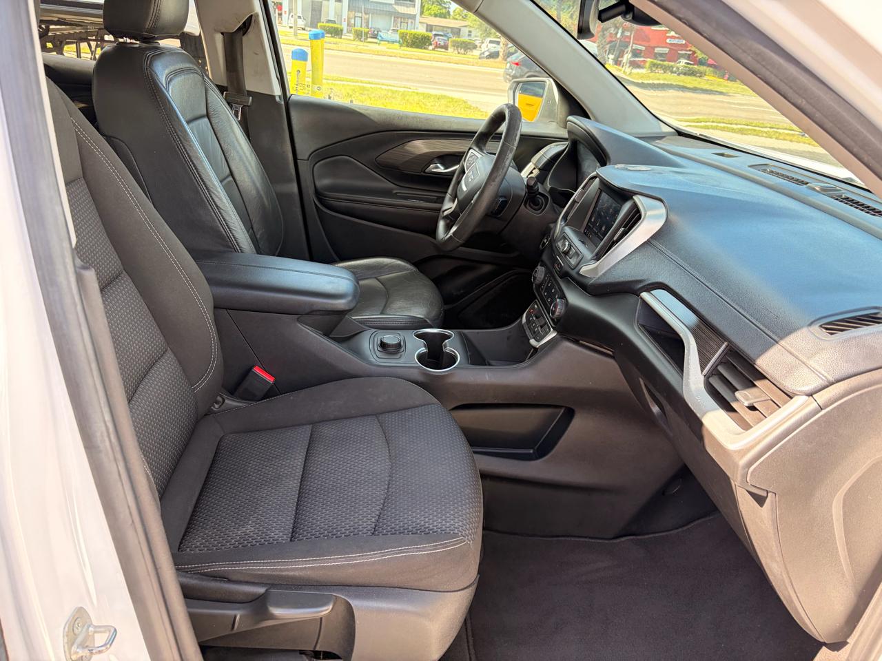 GMC Terrain SLE 2022