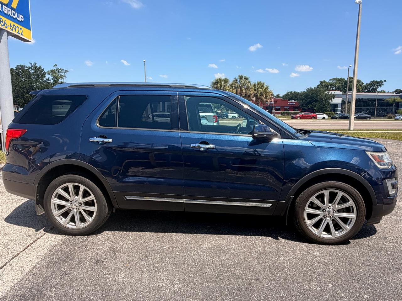 Ford Explorer Limited 4WD 2017