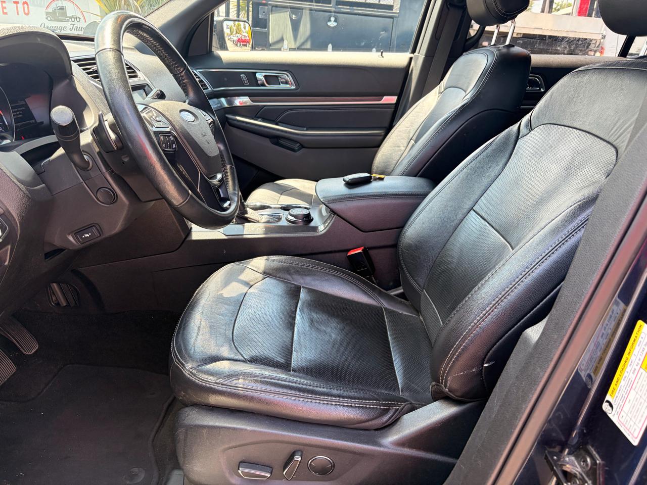 Ford Explorer Limited 4WD 2017