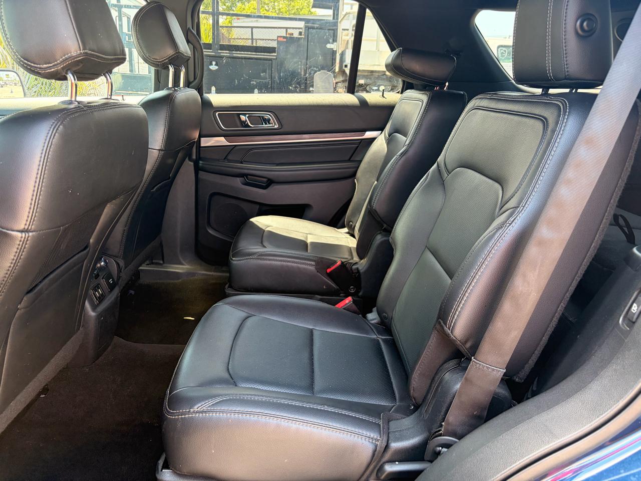 Ford Explorer Limited 4WD 2017