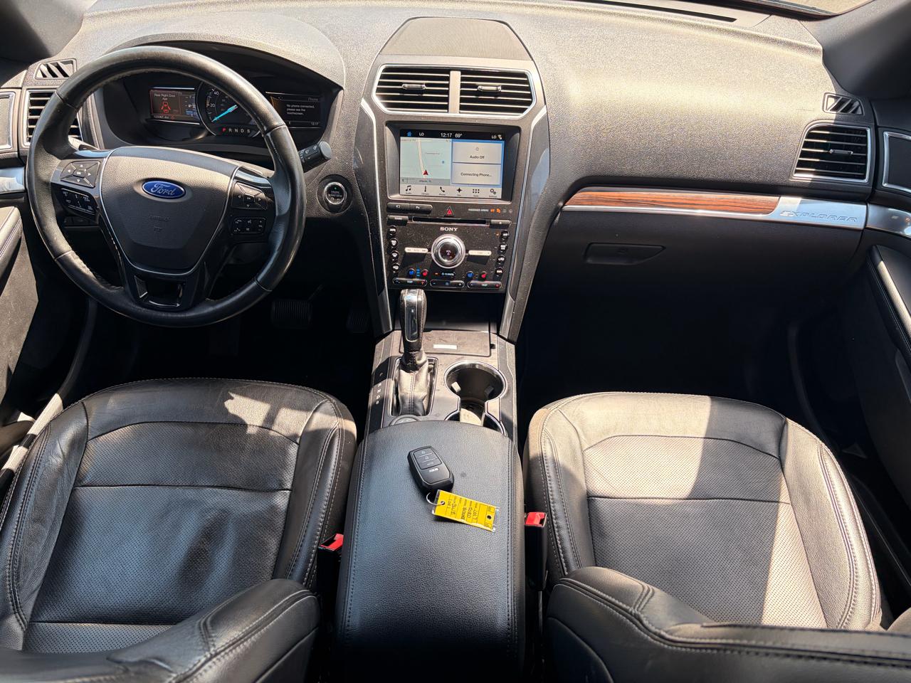 Ford Explorer Limited 4WD 2017