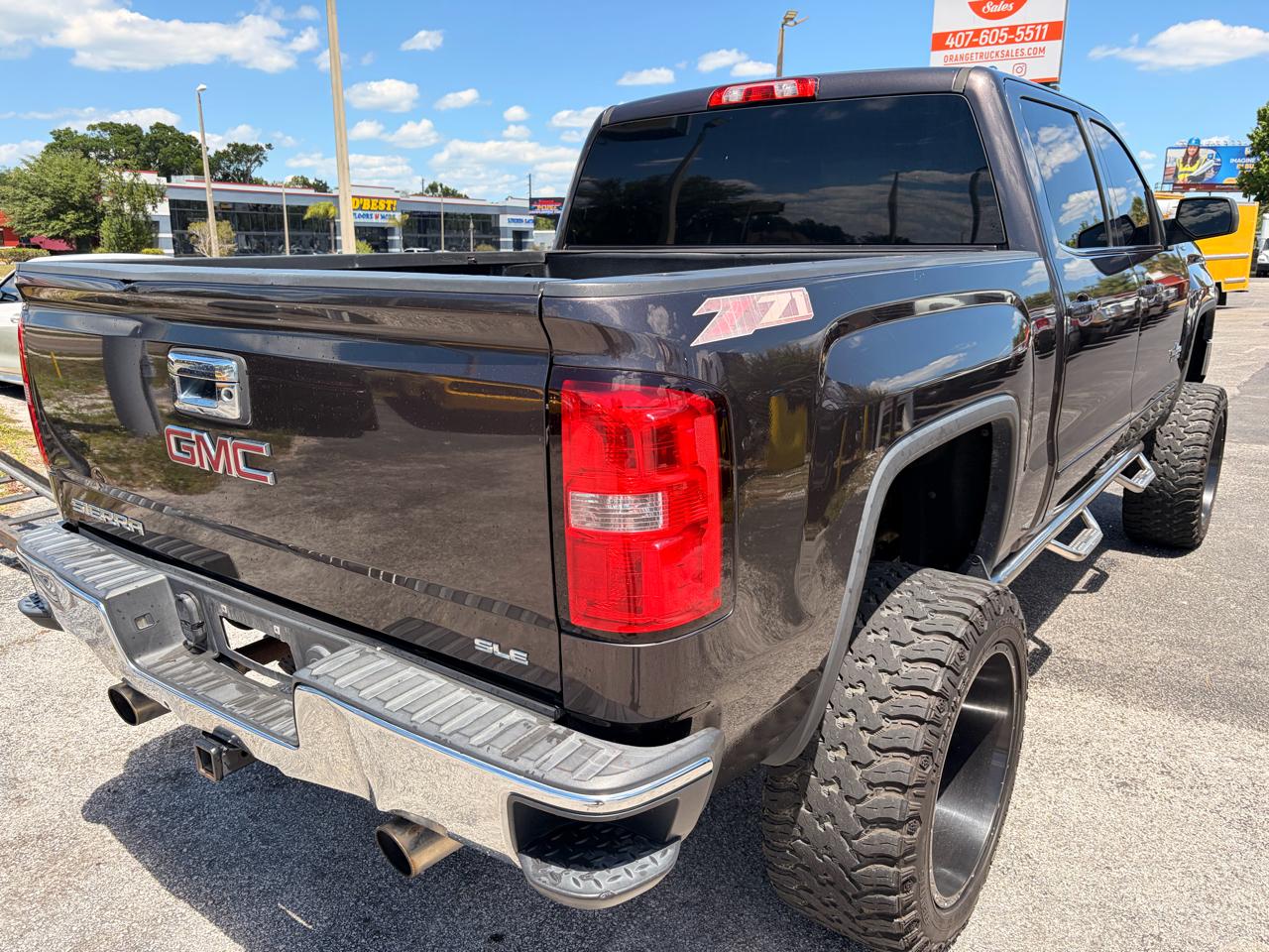 GMC Sierra 1500 SLE Crew Cab 4WD 2015