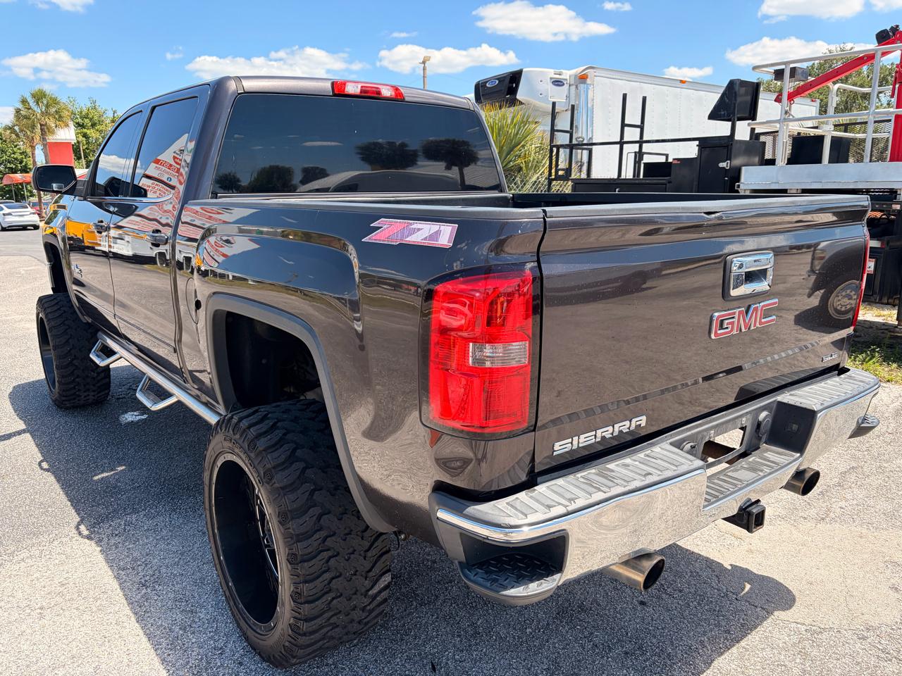 GMC Sierra 1500 SLE Crew Cab 4WD 2015