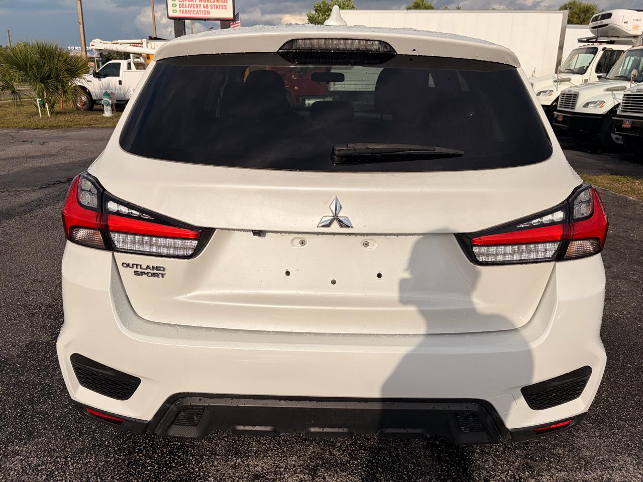 Mitsubishi Outlander Sport 2.0 ES CVT 2020