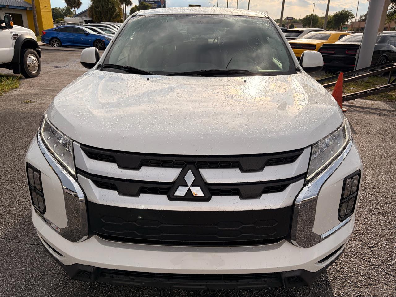 Mitsubishi Outlander Sport 2.0 ES CVT 2020