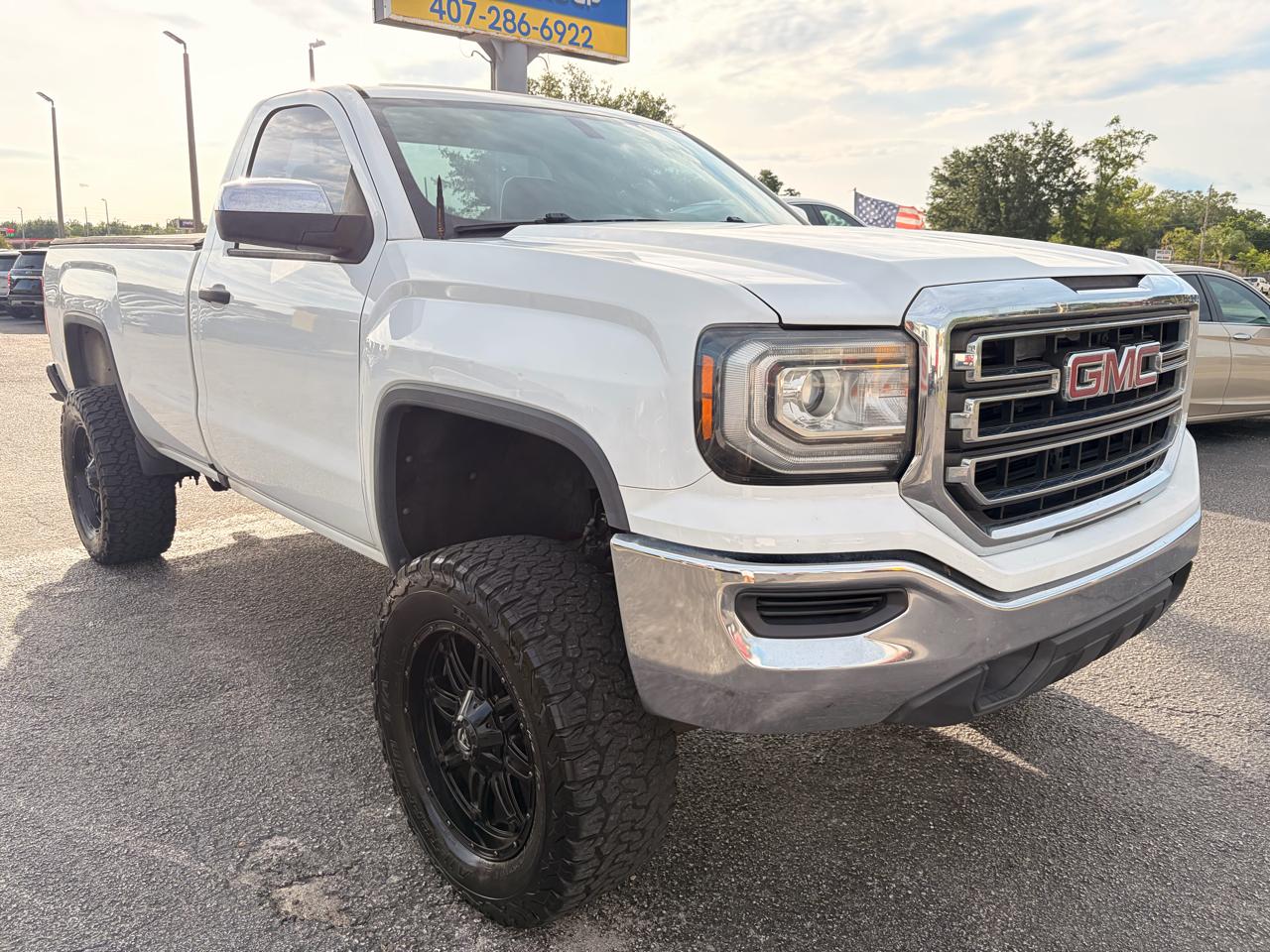 GMC Sierra 1500 Base Long Box 2WD 2017