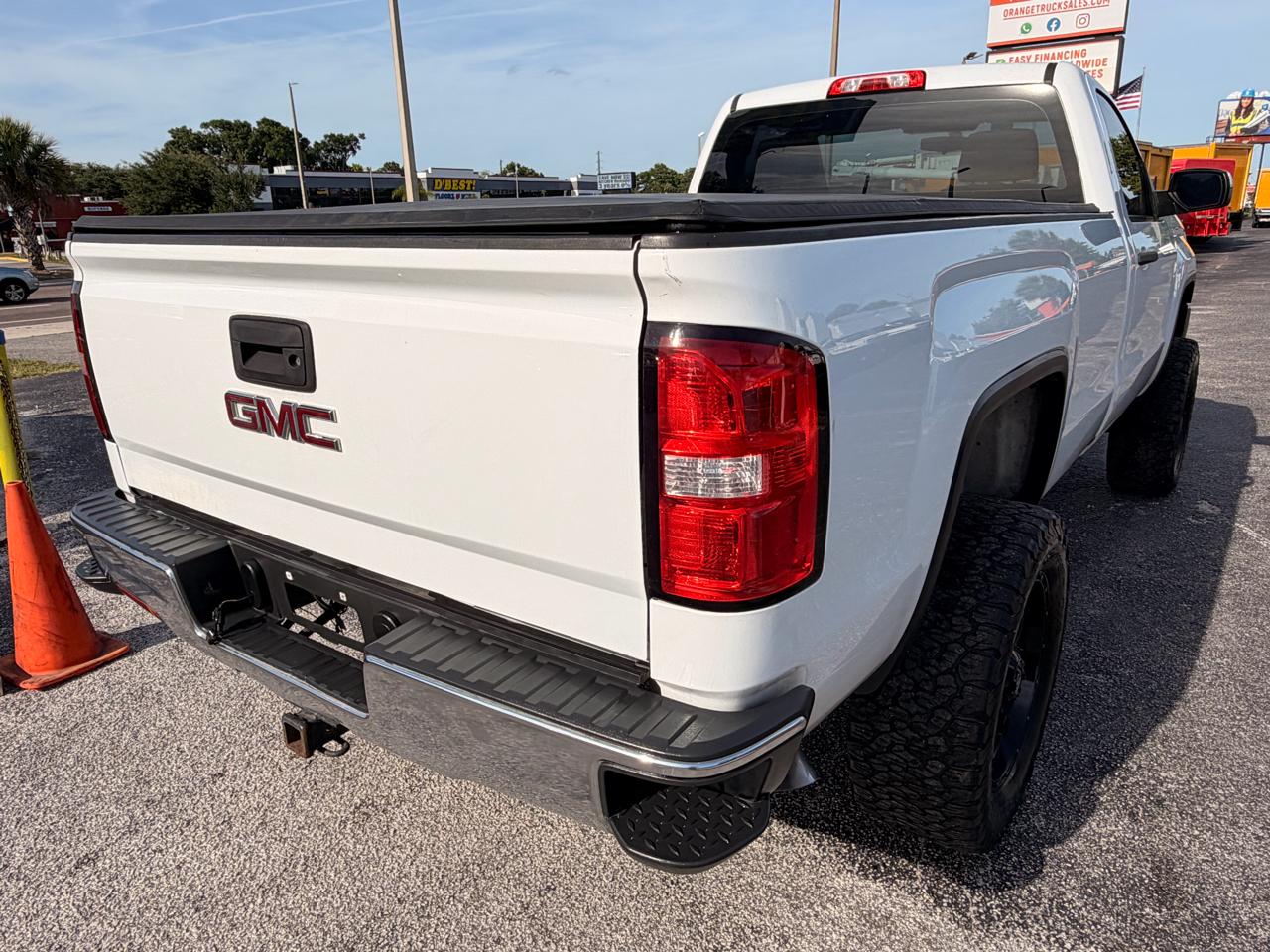 GMC Sierra 1500 Base Long Box 2WD 2017
