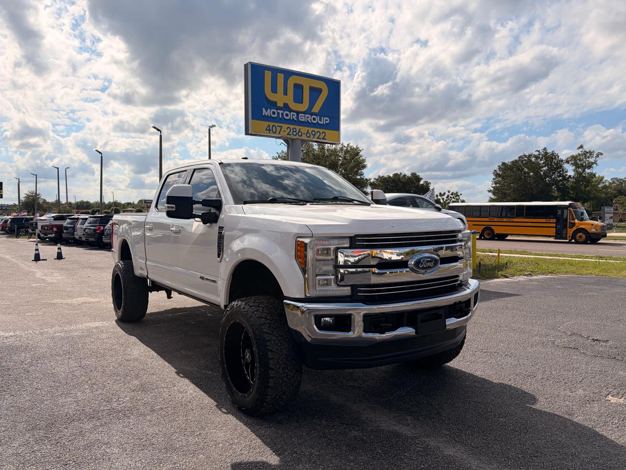 Ford F-250 SD Lariat Crew Cab 4WD 2018