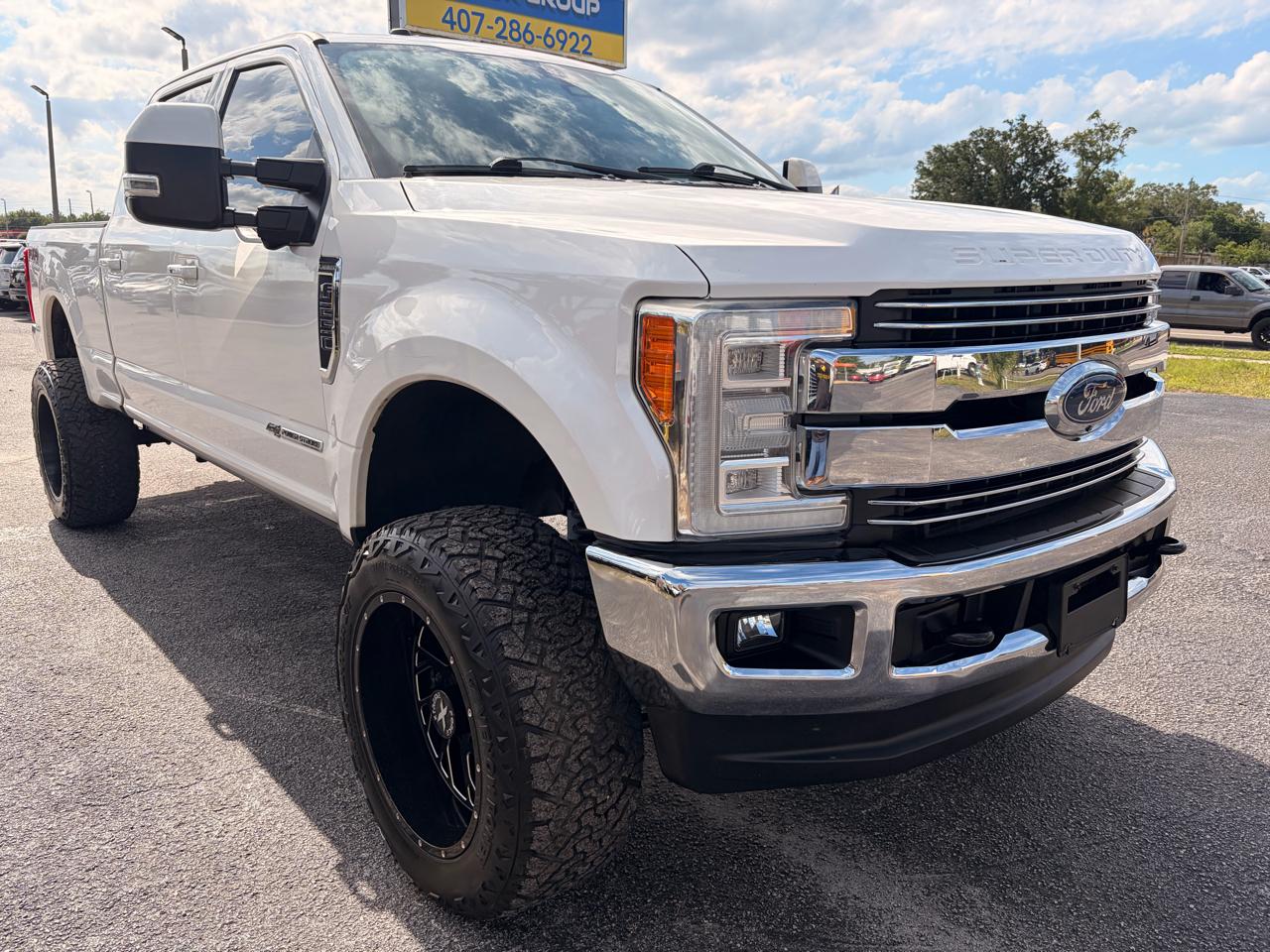 Ford F-250 SD Lariat Crew Cab 4WD 2018