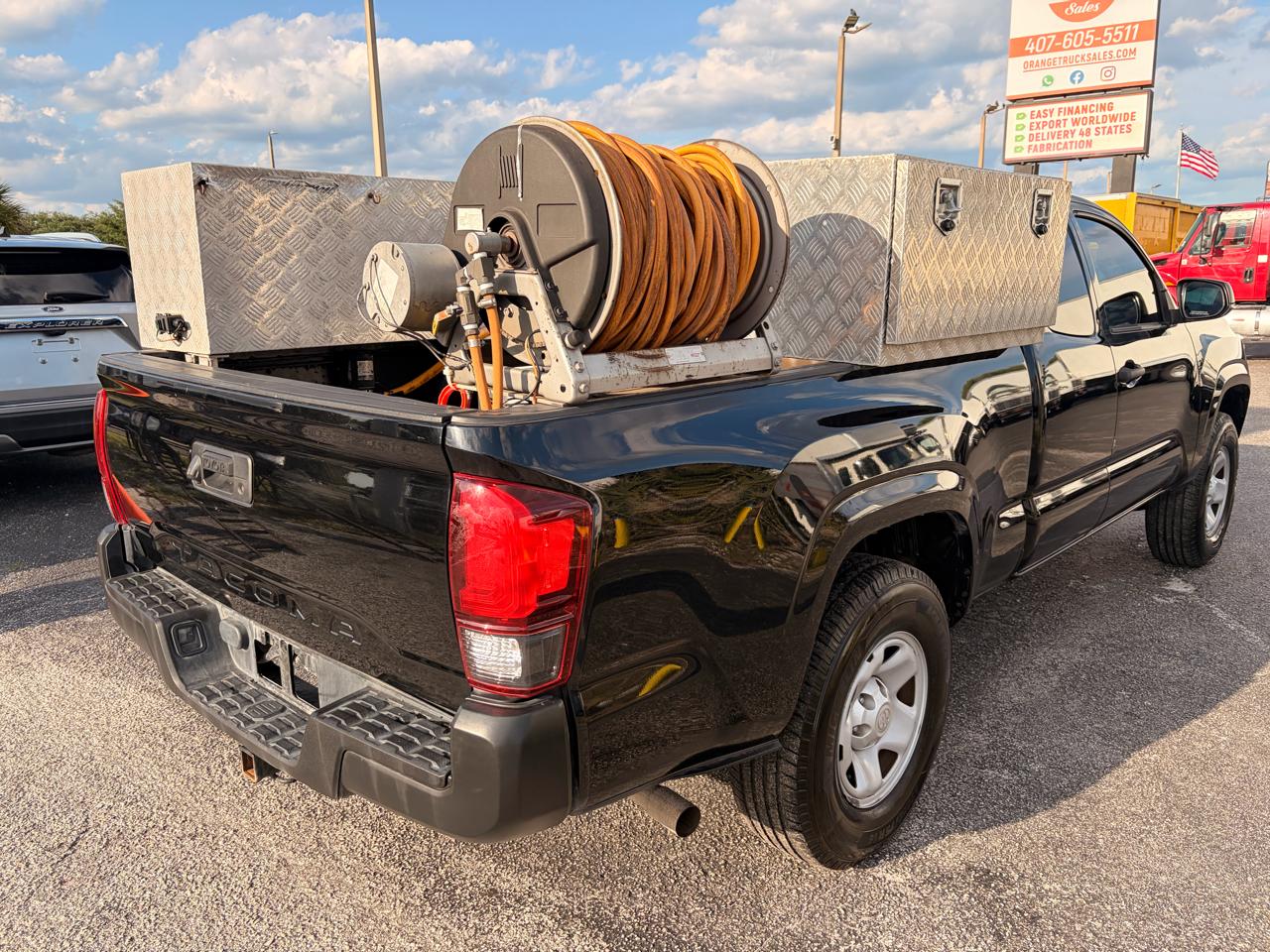 Toyota Tacoma 2WD Access Cab I4 AT SR (Natl) 2020