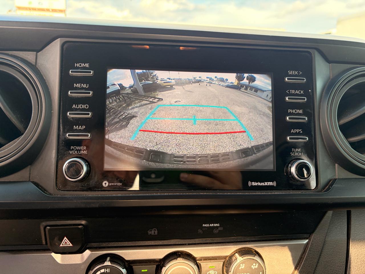 Toyota Tacoma 2WD Access Cab I4 AT SR (Natl) 2020