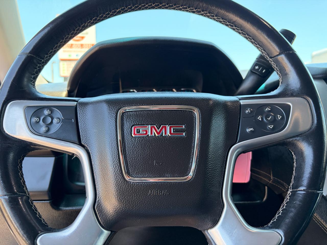 GMC Yukon XL SLE 4WD 2019