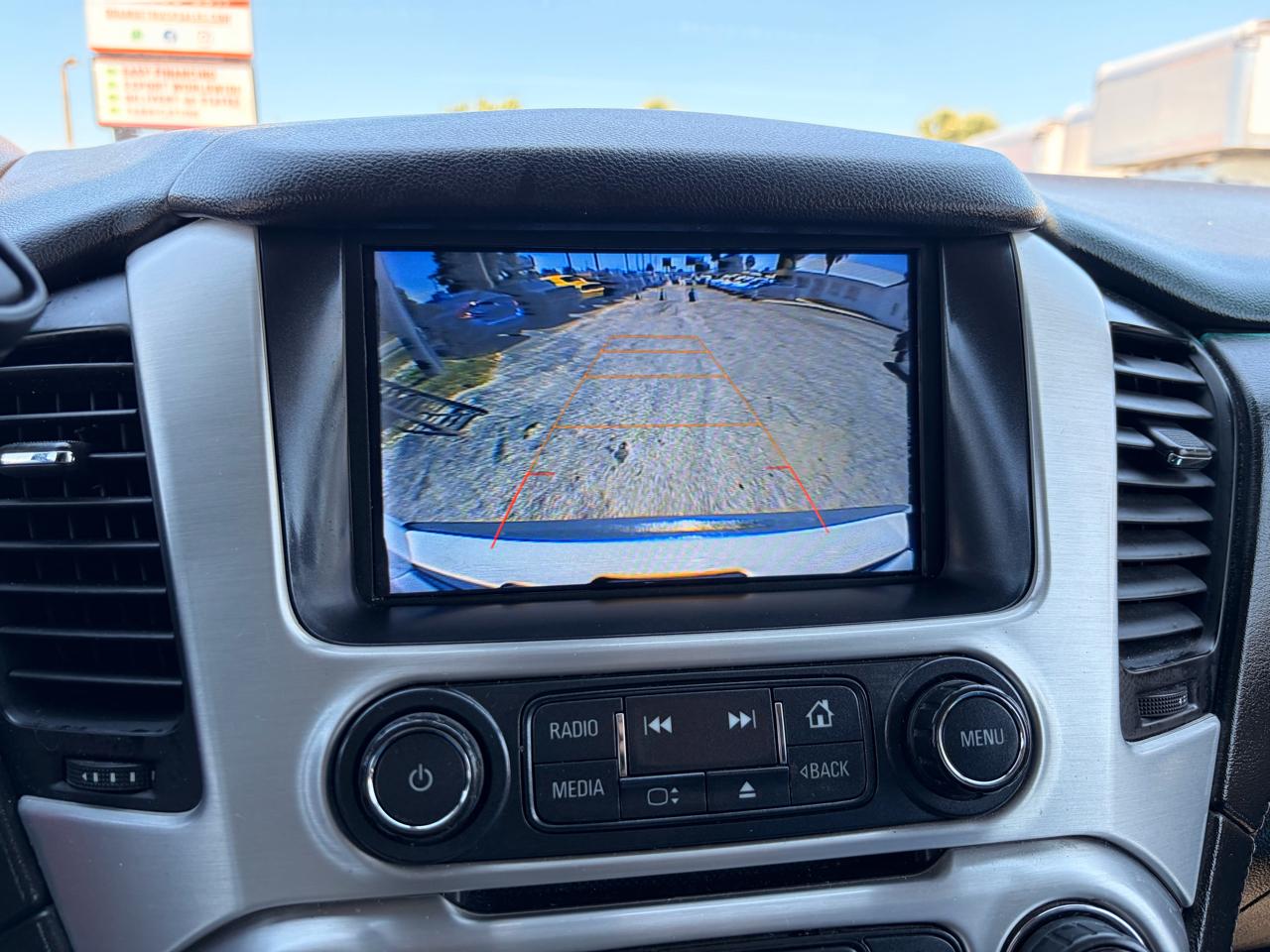 GMC Yukon XL SLE 4WD 2019