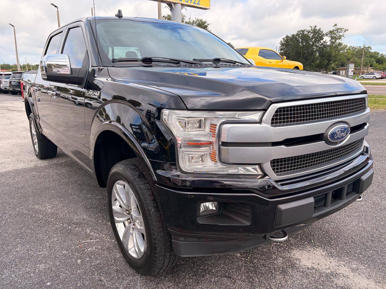 Ford F-150 4WD SuperCrew 145" Platinum 2018