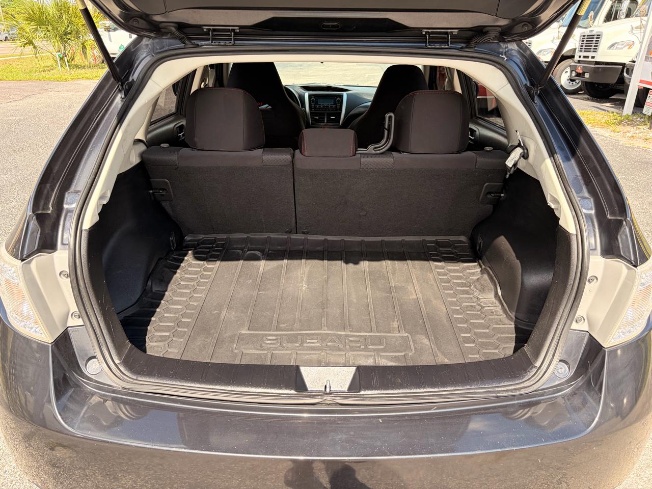 Subaru Impreza WRX 5-Door 2012
