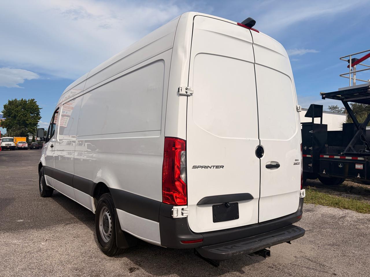 Mercedes-Benz Sprinter 2500 170-in. WB 2022