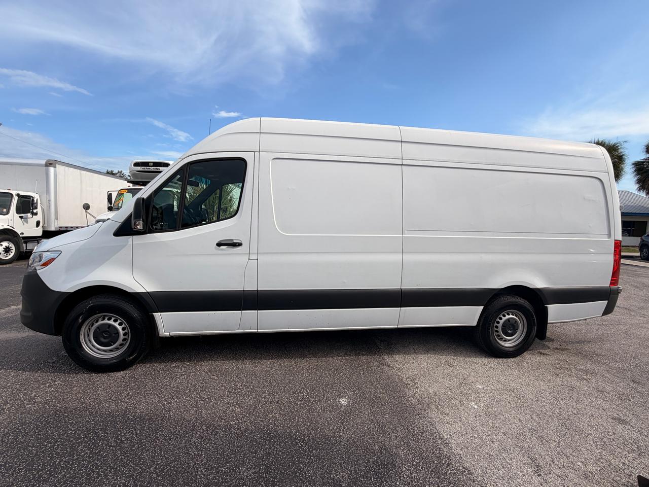 Mercedes-Benz Sprinter 2500 170-in. WB 2022