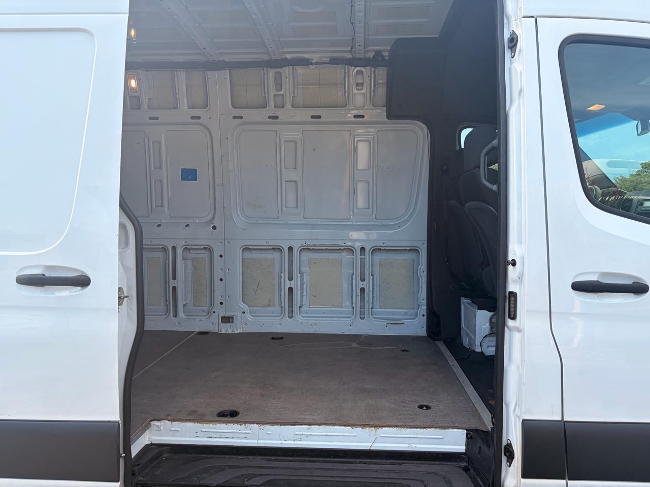 Mercedes-Benz Sprinter 2500 170-in. WB 2022