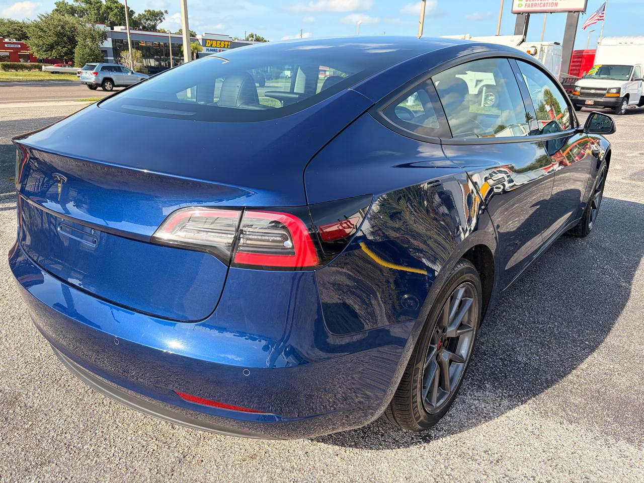 Tesla Model 3 Standard Range 4D Sedan RWD 2022