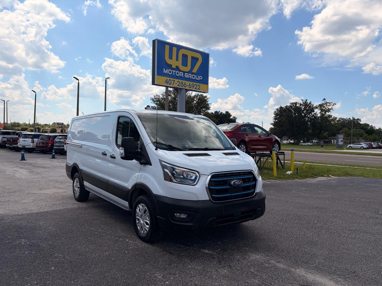 Ford Transit 350 Van Low Roof Sliding Pass. 130-in. WB 2022