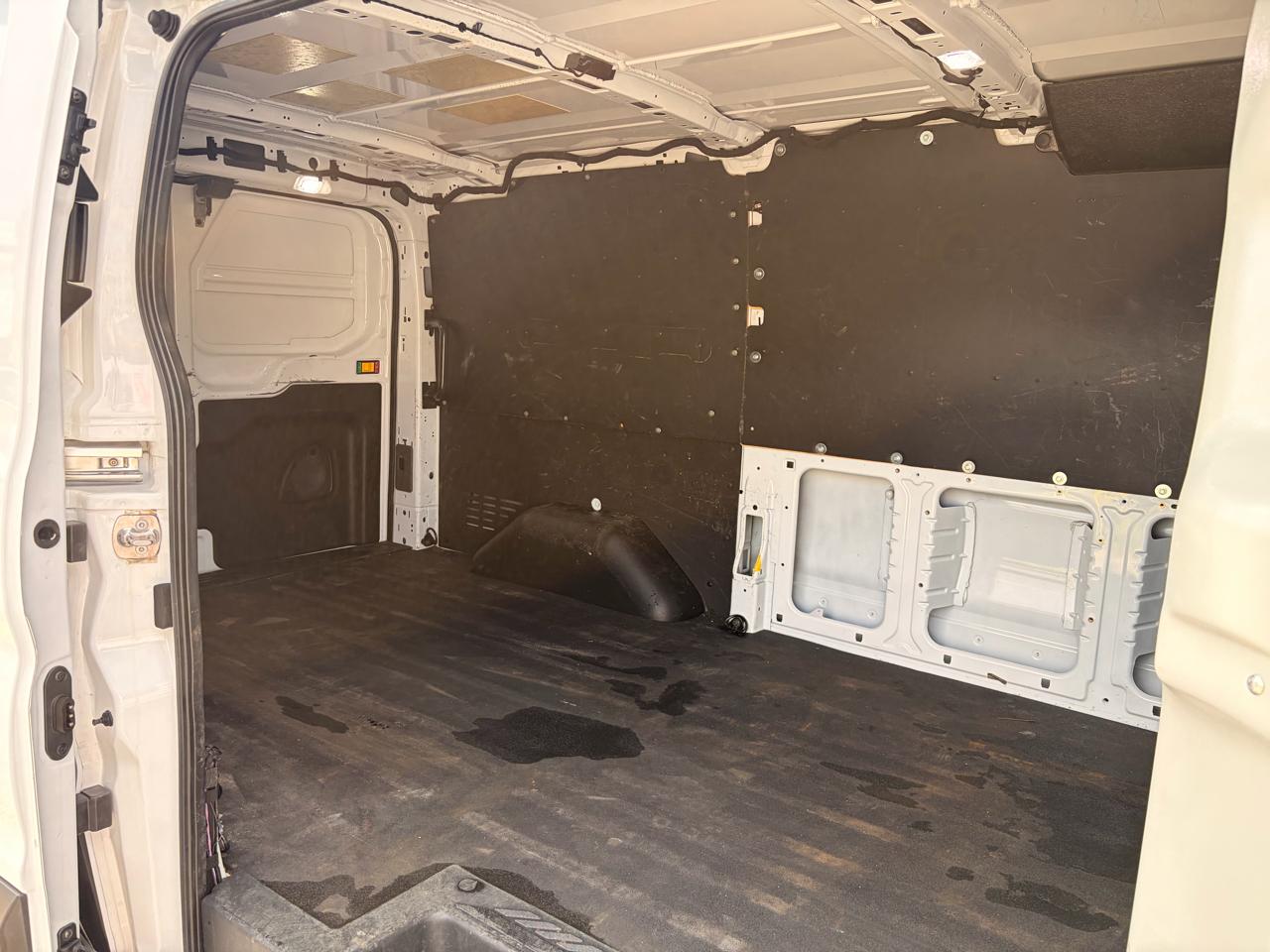 Ford Transit 350 Van Low Roof Sliding Pass. 130-in. WB 2022