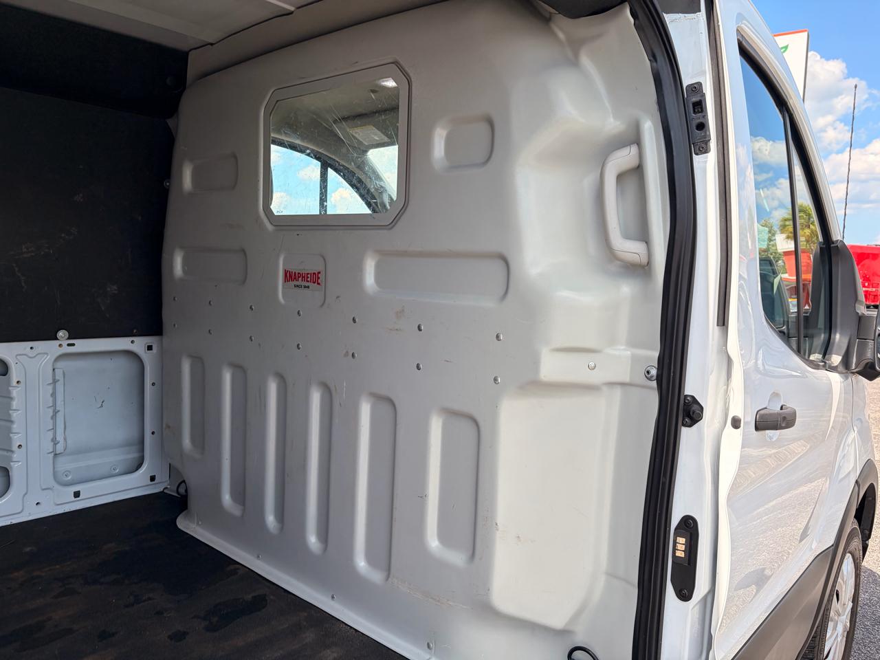 Ford Transit 350 Van Low Roof Sliding Pass. 130-in. WB 2022
