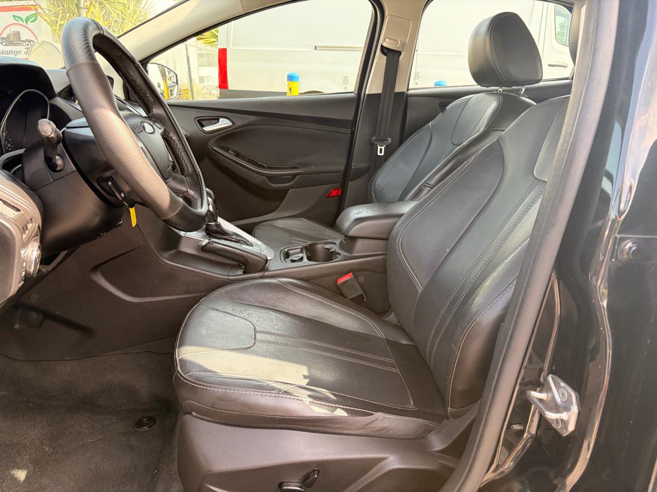 Ford Focus SE Hatch 2014