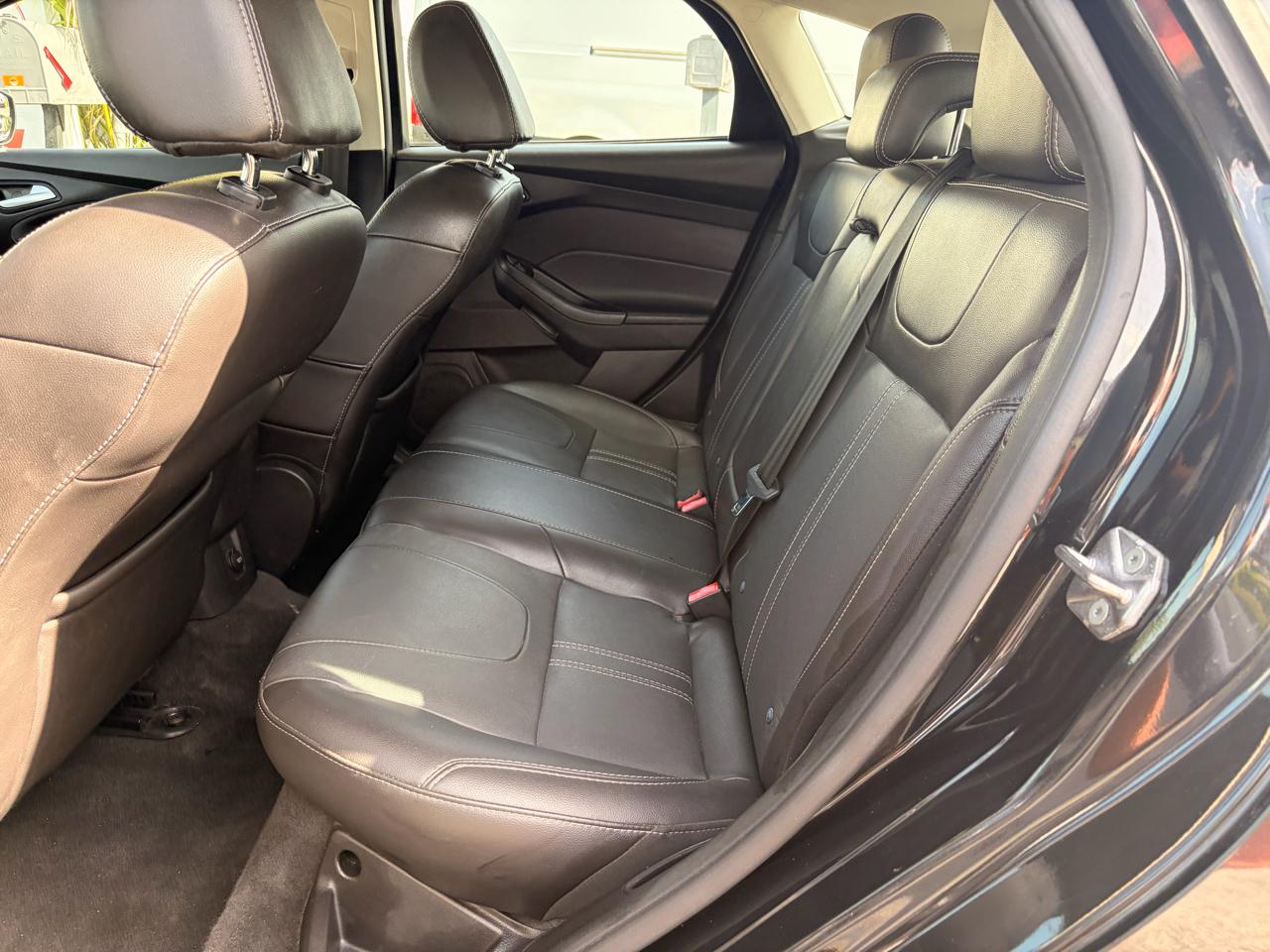 Ford Focus SE Hatch 2014